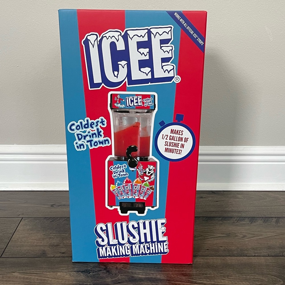 ICEE Slushie Making Machine - Picture 4 of 6